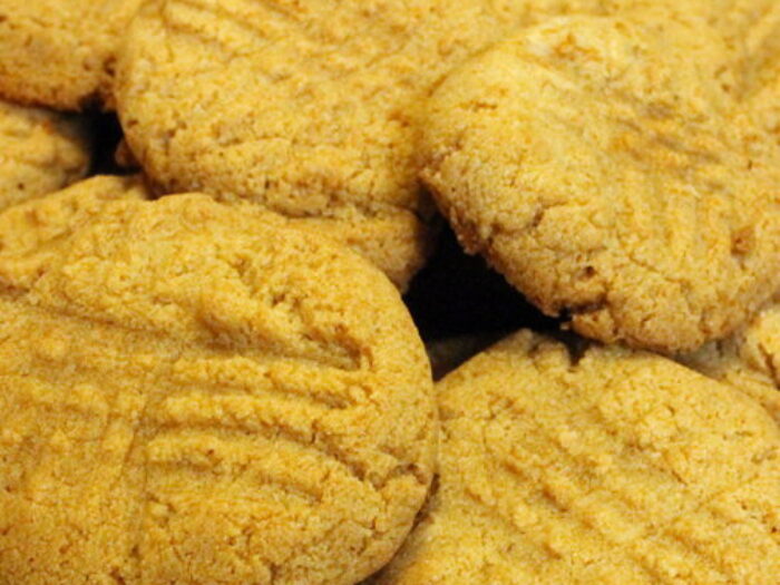 Peanut Butter Cookies Almost Flourless